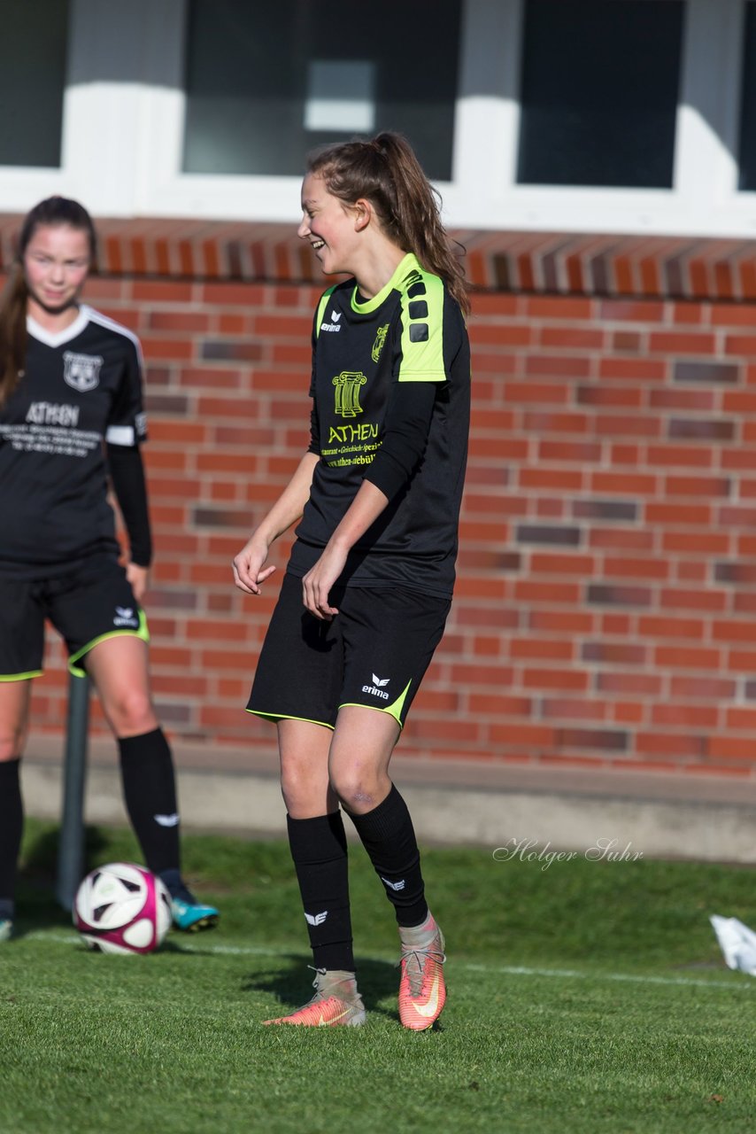 Bild 84 - Frauen TSV Vineta Audorg - SV Friesia 03 Riesum Lindholm : Ergebnis: 2:4